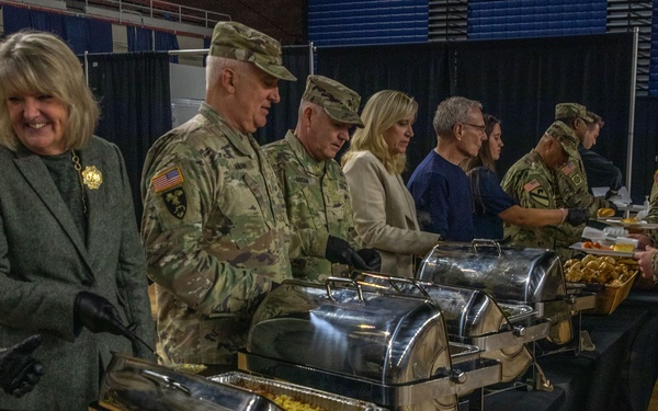 Giving Thanks: D.C. National Guard Leaders and Families Serve Holiday Meal