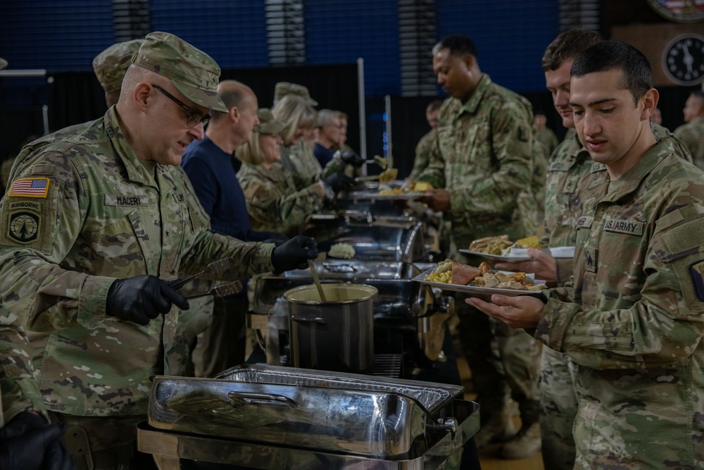 Giving Thanks: D.C. National Guard Leaders and Families Serve Holiday Meal