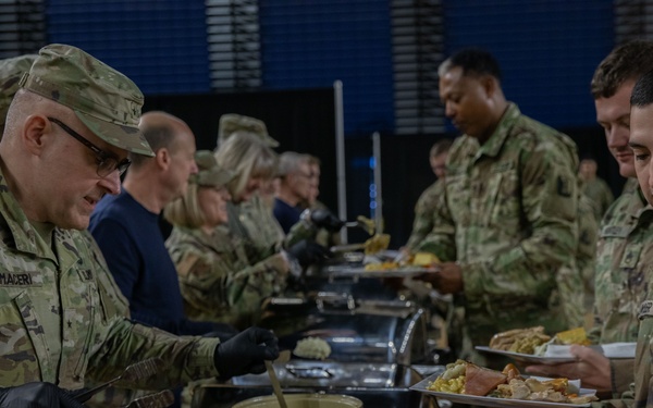 Giving Thanks: D.C. National Guard Leaders and Families Serve Holiday Meal