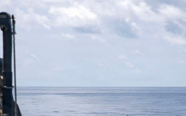 Wayne E. Meyer Conducts Small Boat Operations