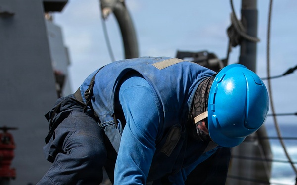 Wayne E. Meyer Conducts Replenishment-at-Sea