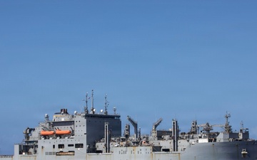 Wayne E. Meyer Conducts Replenishment-at-Sea