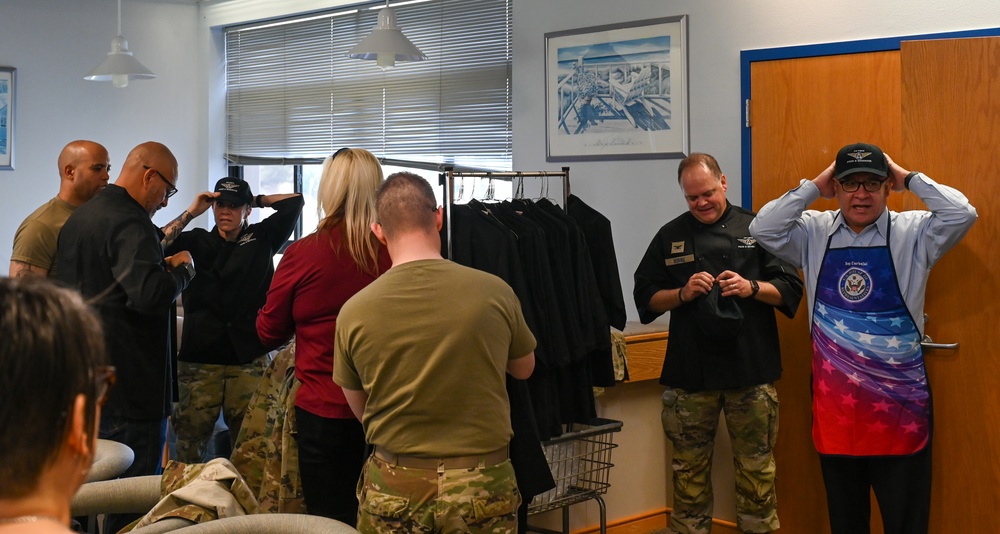 VSFB Leadership Welcomes Congressman to Serve Thanksgiving Meals to Guardians and Airmen.