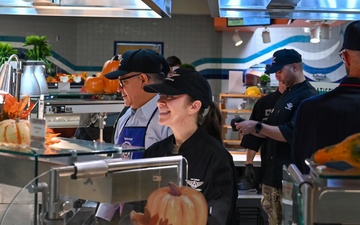 VSFB Leadership Welcomes Congressman to Serve Thanksgiving Meals to Guardians and Airmen.