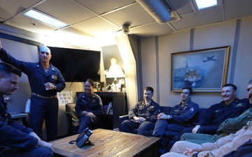 USS Roosevelt (DDG 80) Receives VCNO Thanksgiving Call