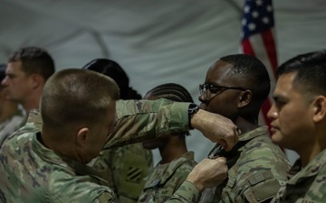 3rd ID Commanding General presents awards for 2025 Thanksgiving day service