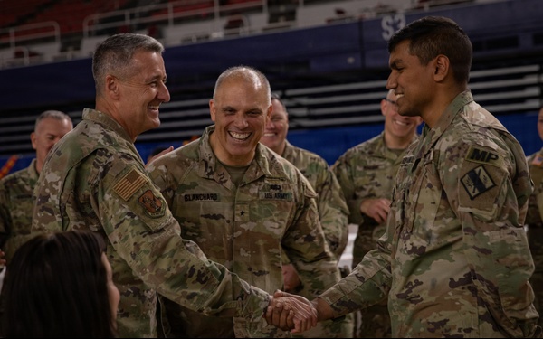 D.C. Guard Command Team Shares Light Moment With Troops