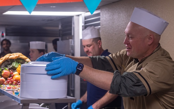 Ronald Reagan Sailors Celebrate Thanksgiving