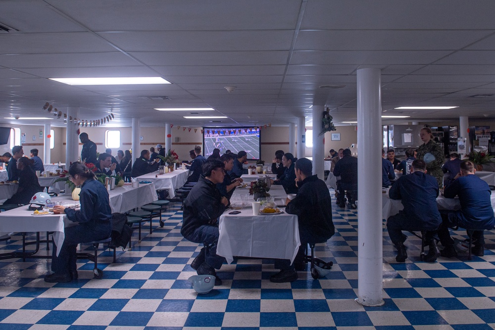 Ronald Reagan Sailors Celebrate Thanksgiving