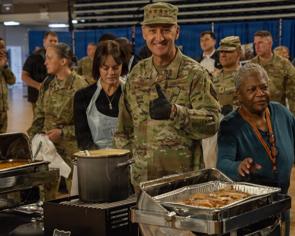 Senior leaders serve Thanksgiving meal for servicemembers