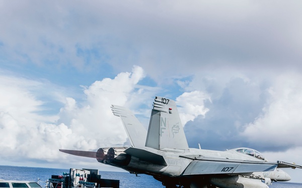 George Washington Conducts Flight Operations