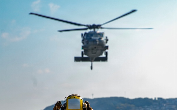 Tripoli Conducts In-Port Flight Operations