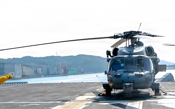 Tripoli Conducts In-Port Flight Operations