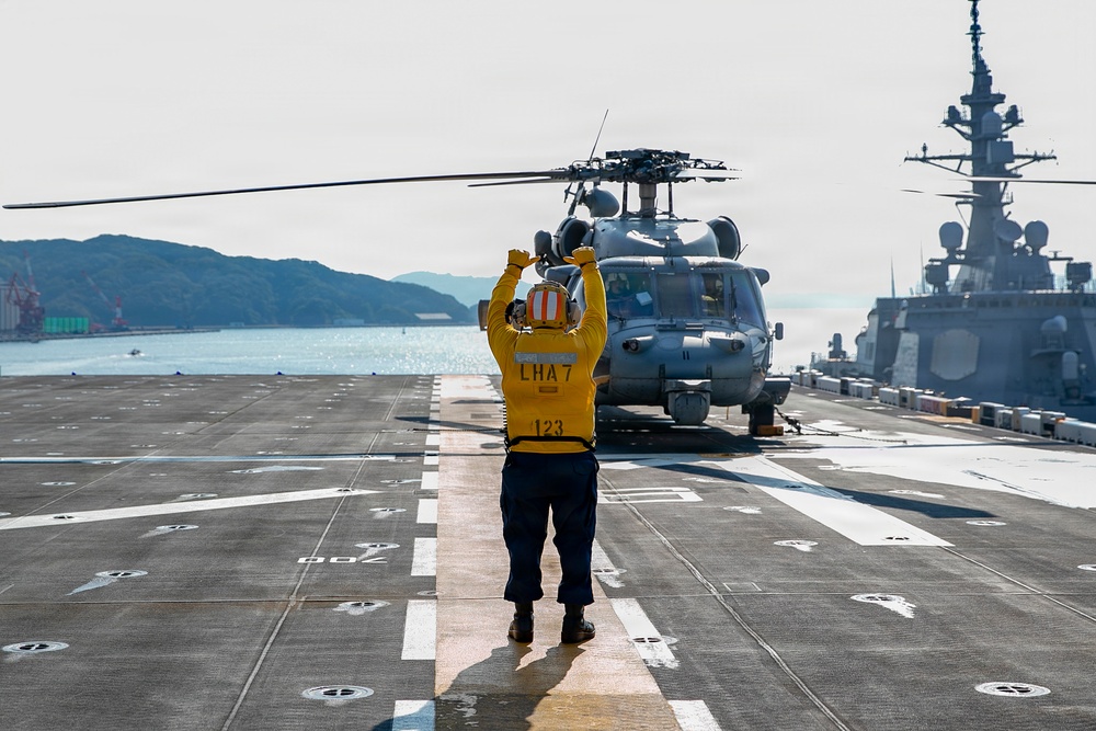 Tripoli Conducts In-Port Flight Operations