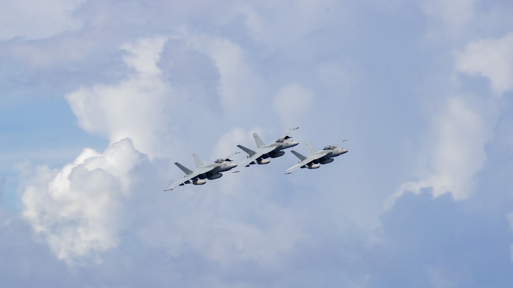 George Washington Conducts Flight Operations