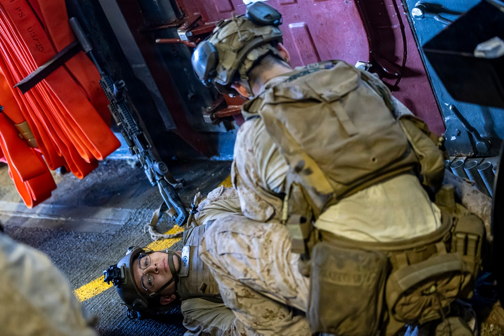 22nd MEU Conducts Close-Quarters Combat Training