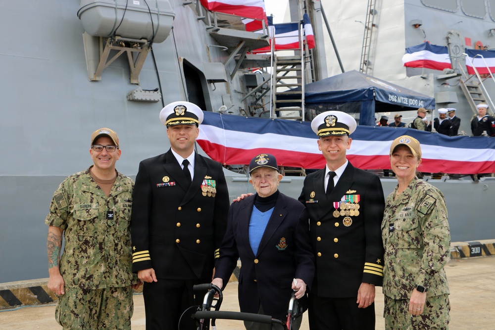 USS Nitze (DDG 94) Holds Change of Command Ceremony