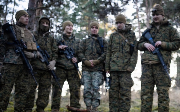 U.S. Marines execute terrain model demonstration before bilateral training exercise