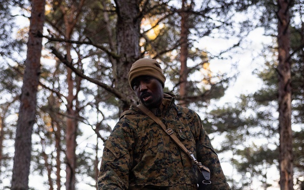 U.S. Marines execute terrain model demonstration before bilateral training exercise