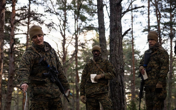 U.S. Marines execute terrain model demonstration before bilateral training exercise