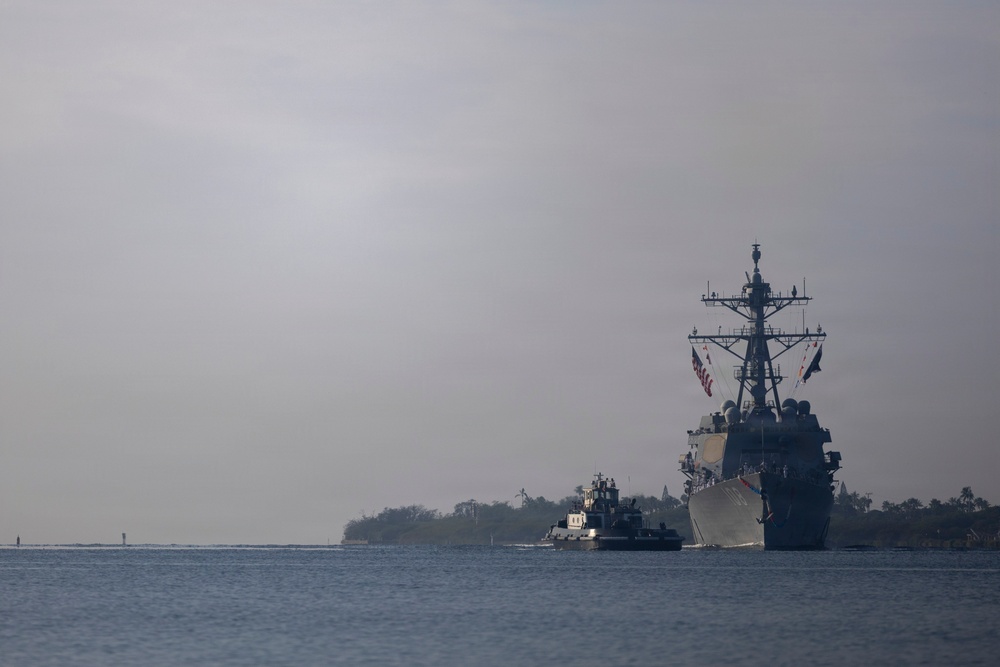 USS Wayne E. Meyer Returns from Deployment
