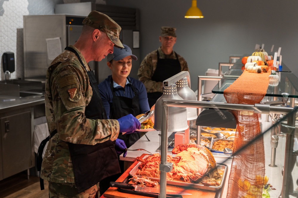 BASE LEADERS SERVE FRESH THANKSGIVING MEALS AT HOLLOMAN AIR FORCE BASE DINING FACILITY