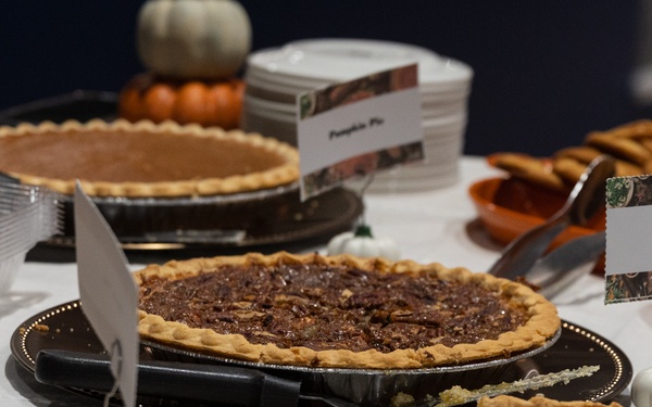 BASE LEADERS SERVE FRESH THANKSGIVING MEALS AT HOLLOMAN AIR FORCE BASE DINING FACILITY