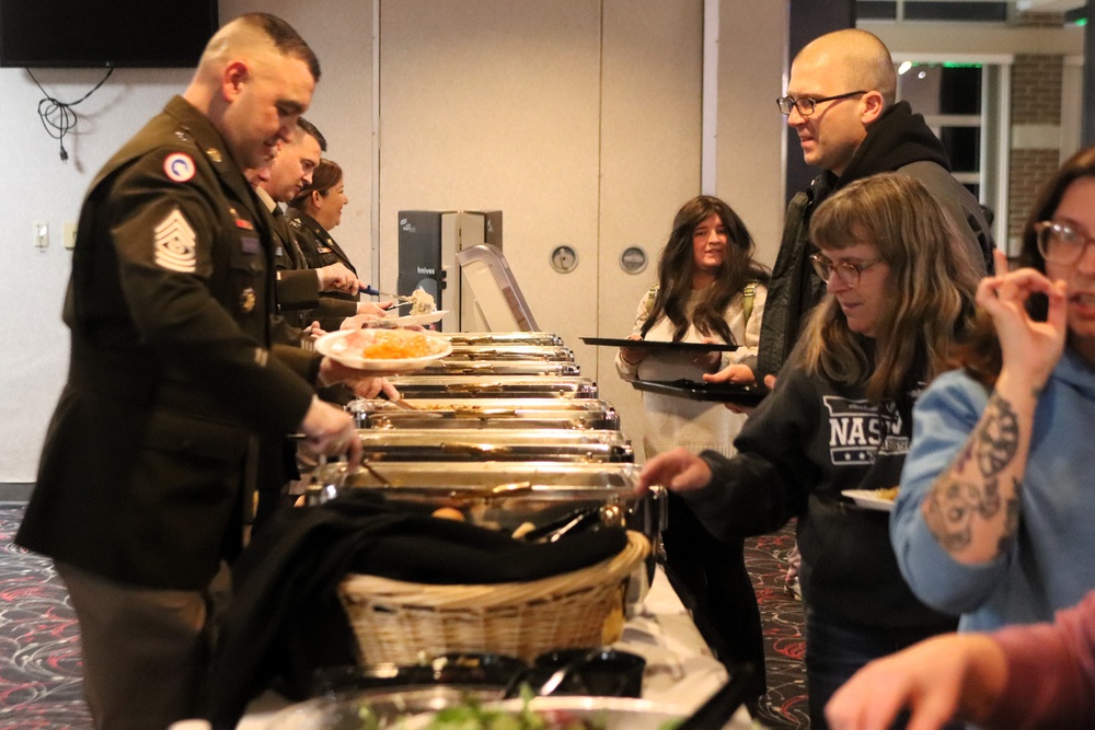 Fort McCoy DFMWR coordinates early Thanksgiving community dinner at McCoy’s Community Center