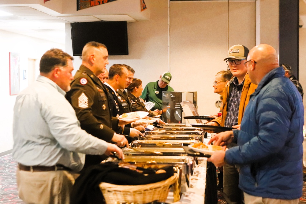 Fort McCoy DFMWR coordinates early Thanksgiving community dinner at McCoy’s Community Center