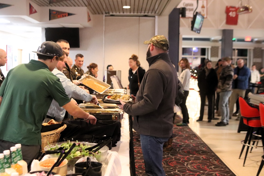 Fort McCoy DFMWR coordinates early Thanksgiving community dinner at McCoy’s Community Center