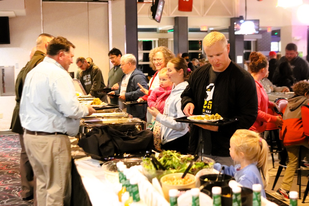 Fort McCoy DFMWR coordinates early Thanksgiving community dinner at McCoy’s Community Center