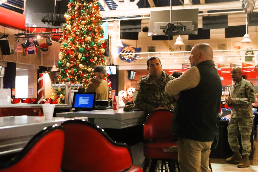 Fort McCoy DFMWR coordinates early Thanksgiving community dinner at McCoy’s Community Center