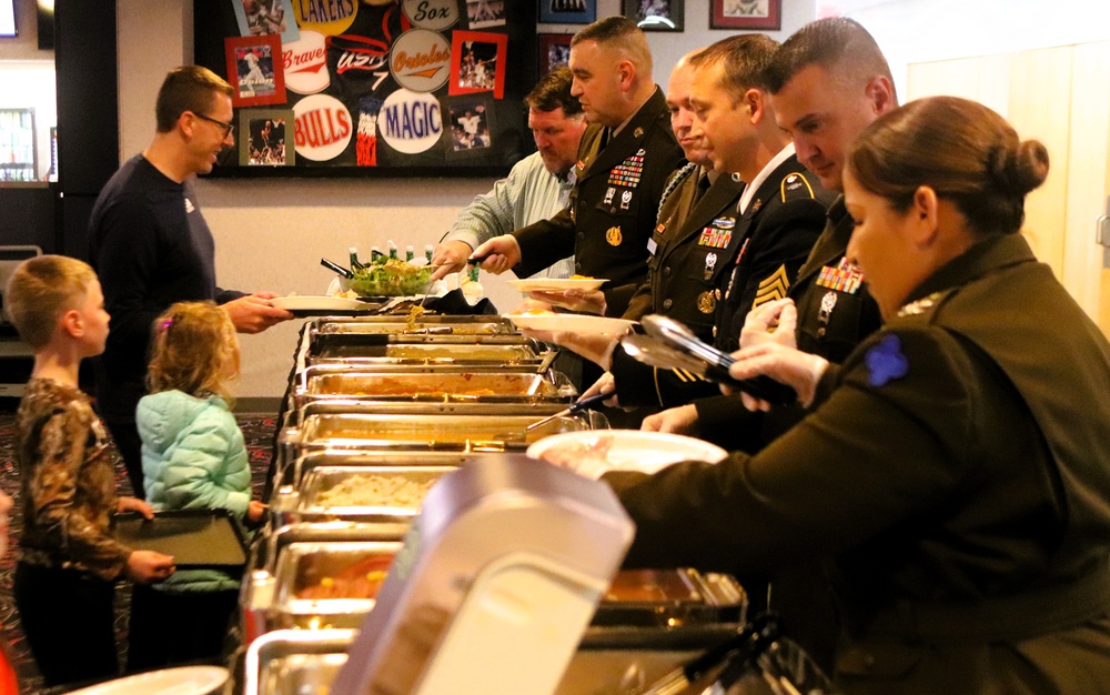 Fort McCoy DFMWR coordinates early Thanksgiving community dinner at McCoy’s Community Center
