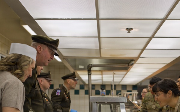 75th FA BDE Thanksgiving Meal