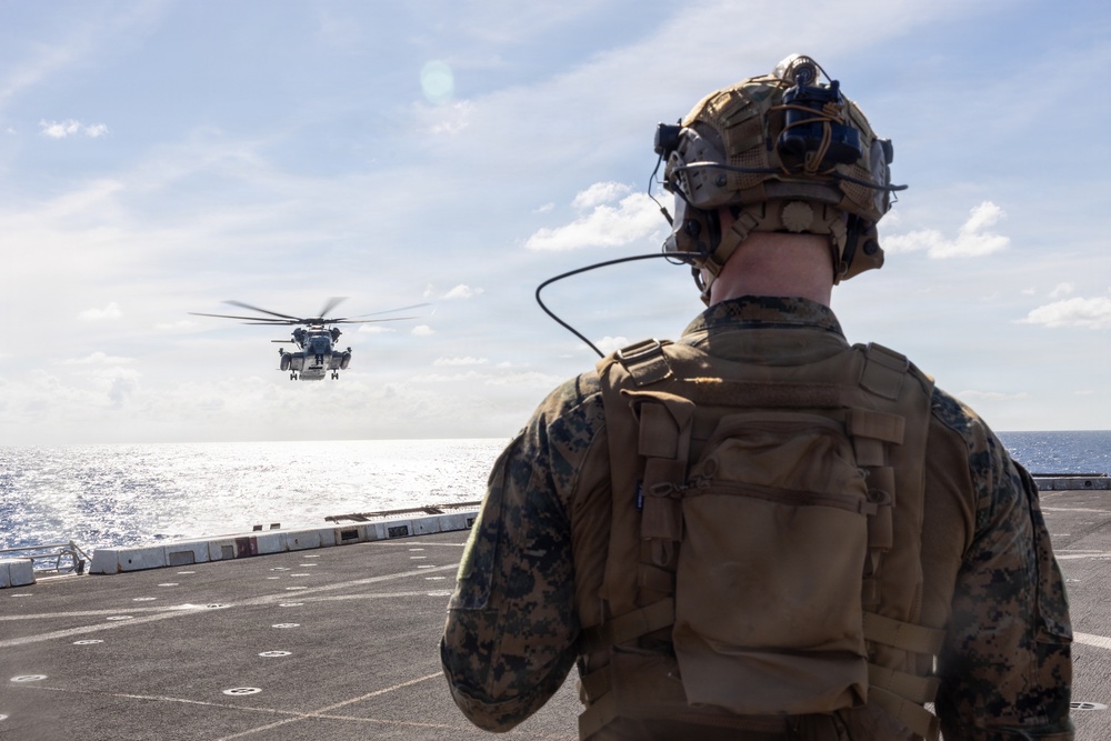 22nd MEU(SOC) | MSPF Trains Aboard USS San Antonio
