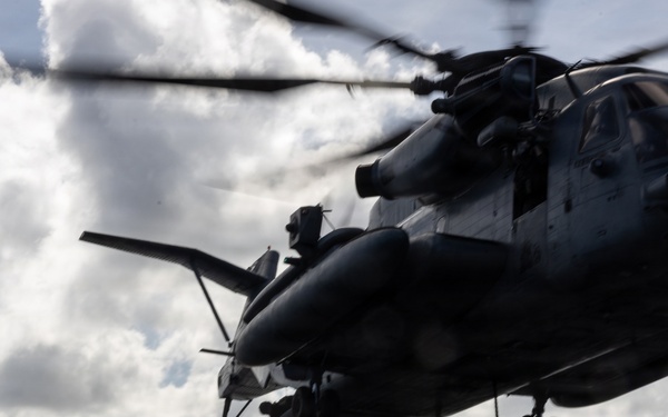 22nd MEU(SOC) | MSPF Trains Aboard USS San Antonio