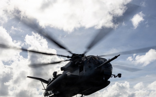 22nd MEU(SOC) | MSPF Trains Aboard USS San Antonio