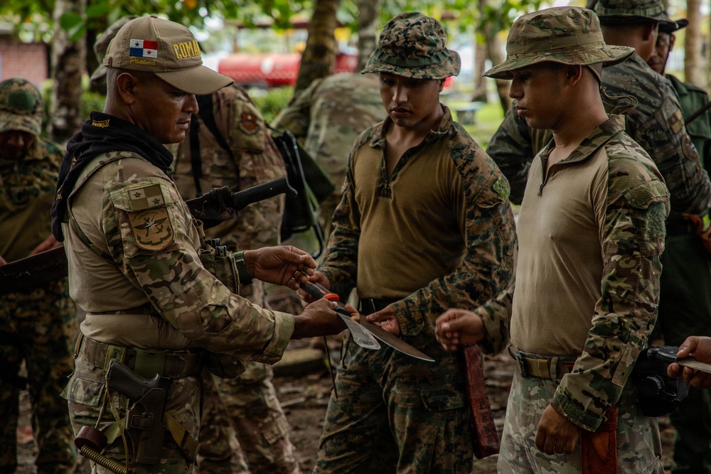 Combined Jungle Operations Training Course 2: Day 2