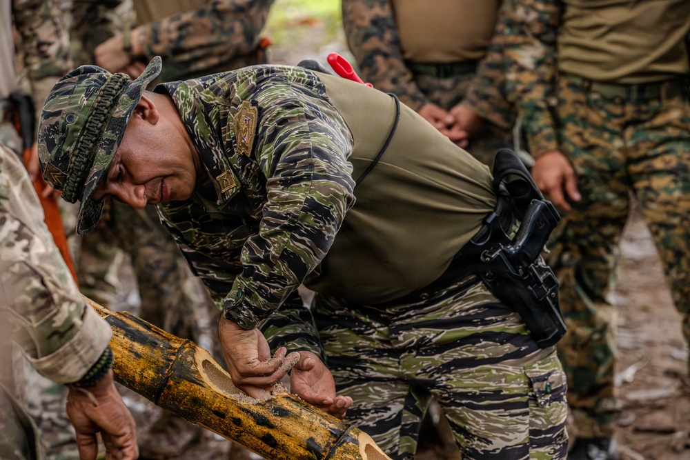 Combined Jungle Operations Training Course 2: Day 2