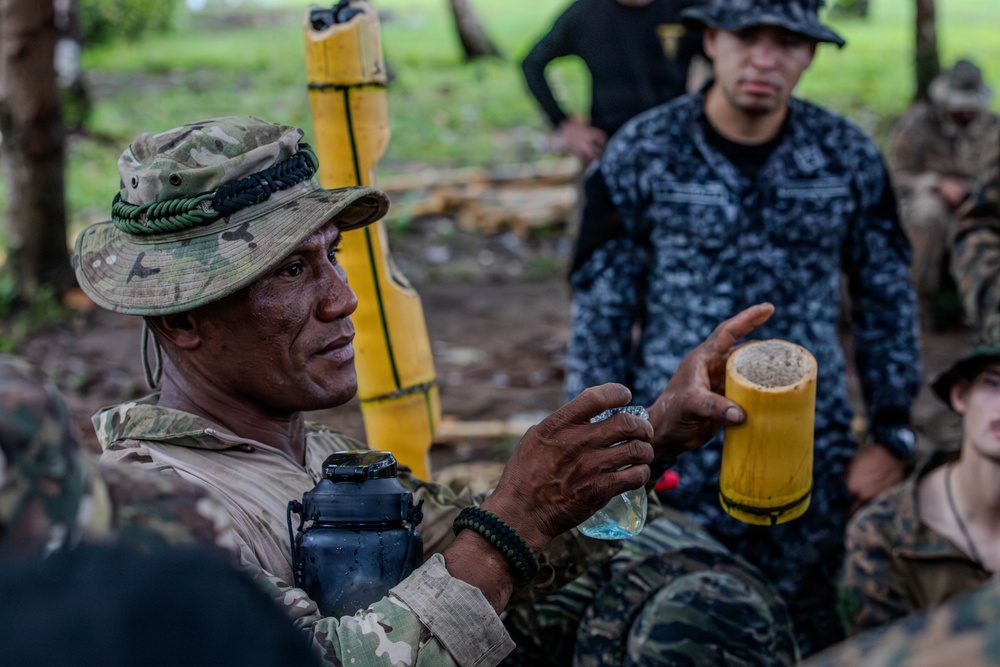 Combined Jungle Operations Training Course 2: Day 2