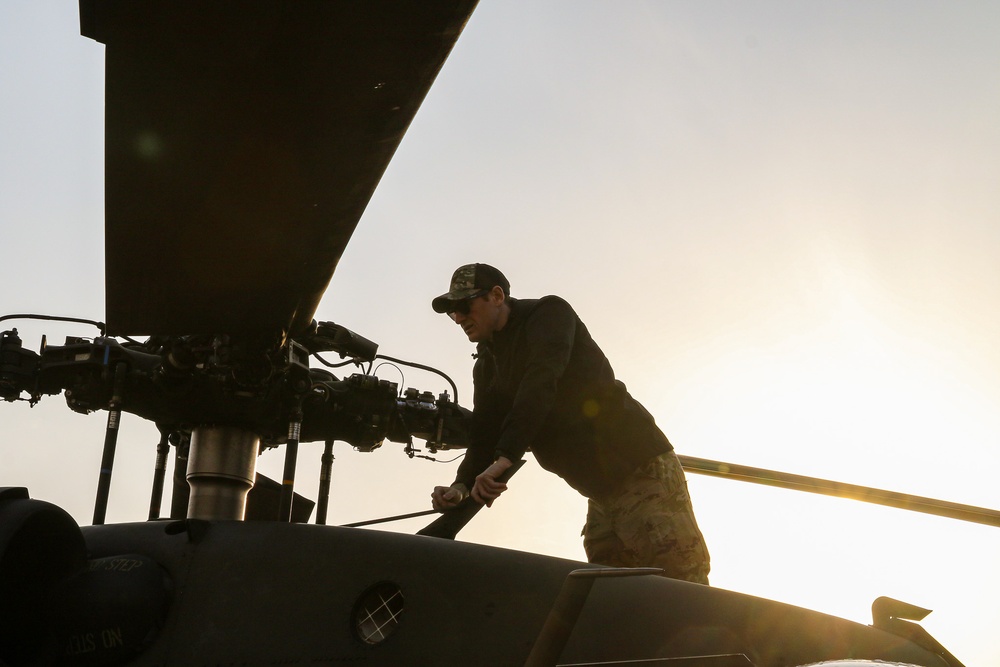 2-2 AHB Conducts Fast-Rope Insertion Training