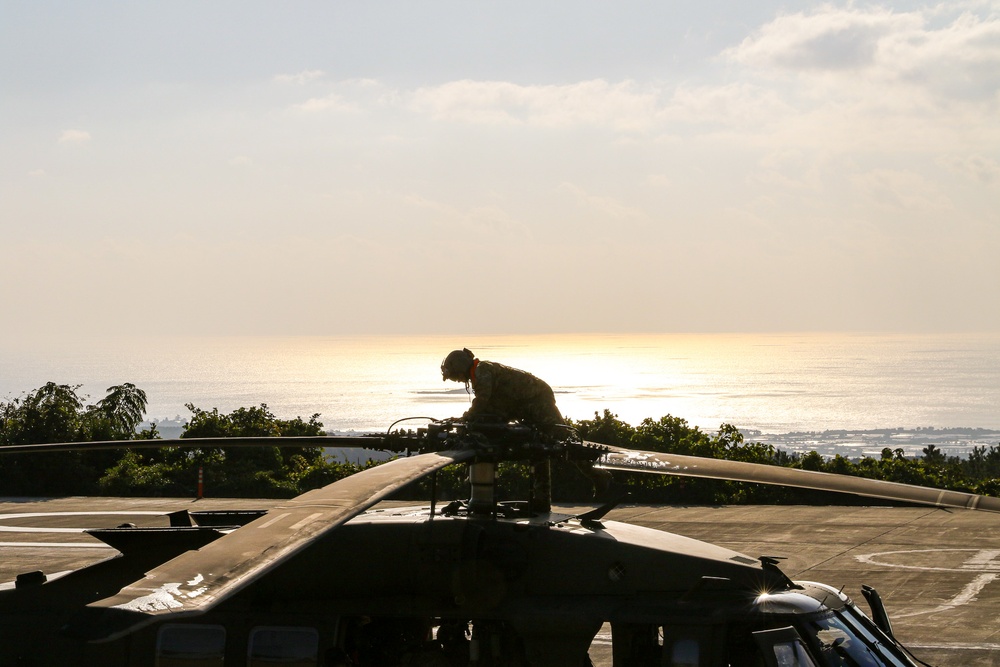 2-2 AHB Conducts Fast-Rope Insertion Training