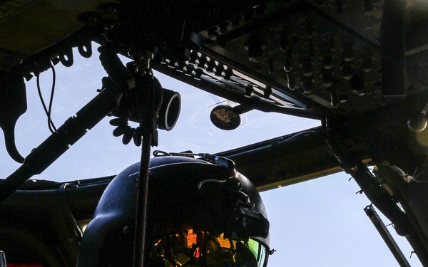 2-2 AHB Conducts Fast-Rope Insertion Training