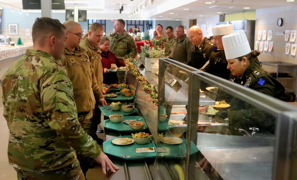 Fort McCoy Garrison leaders support special 2025 dining facility holiday meal for installation team