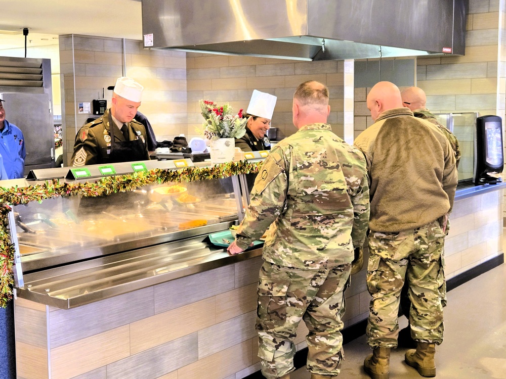 Fort McCoy Garrison leaders support special 2025 dining facility holiday meal for installation team