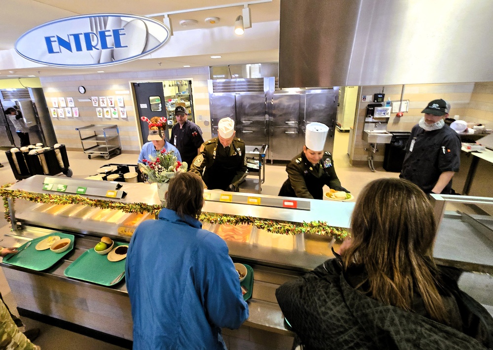 Fort McCoy Garrison leaders support special 2025 dining facility holiday meal for installation team