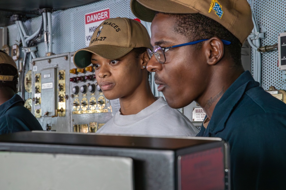 George Washington Recognizes Sailors as Warfighter of the Week