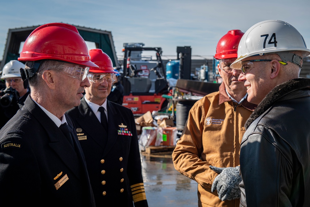 Deputy Prime Minister of Australia Visits Stennis