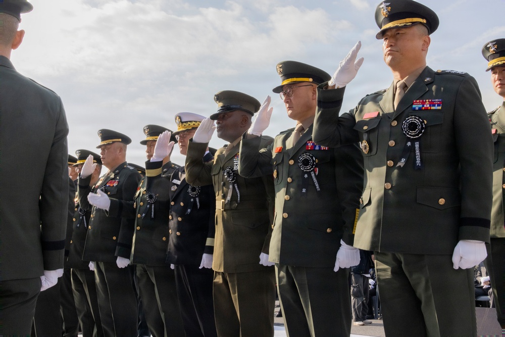 MARFORK attends a memorial ceremony for the Bombardment of Yeonpyeong