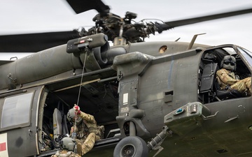 25th CAB Trains with Air Force 15th Medical Group